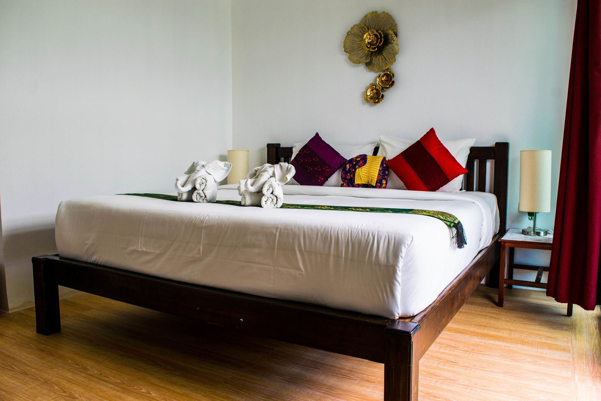 Montania Lifestyle Hotel Phanom Exterior foto